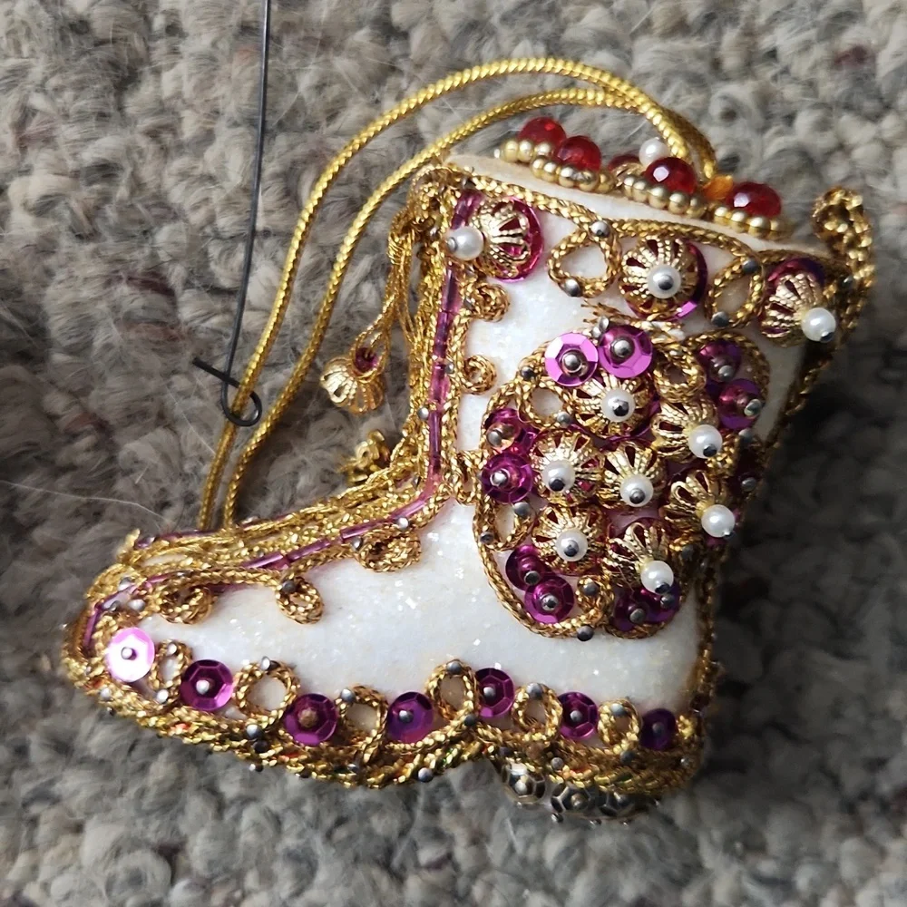 Handmade Colorful Beaded Ornaments - Picture 7 of 7